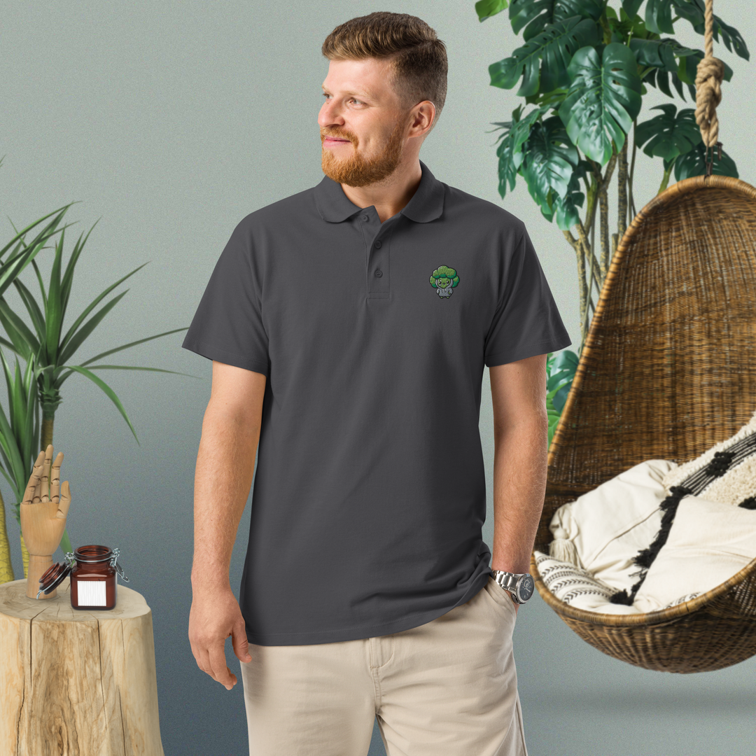TheVeggieClub Broccoli Polo Muisgrijs - Voorkant met model