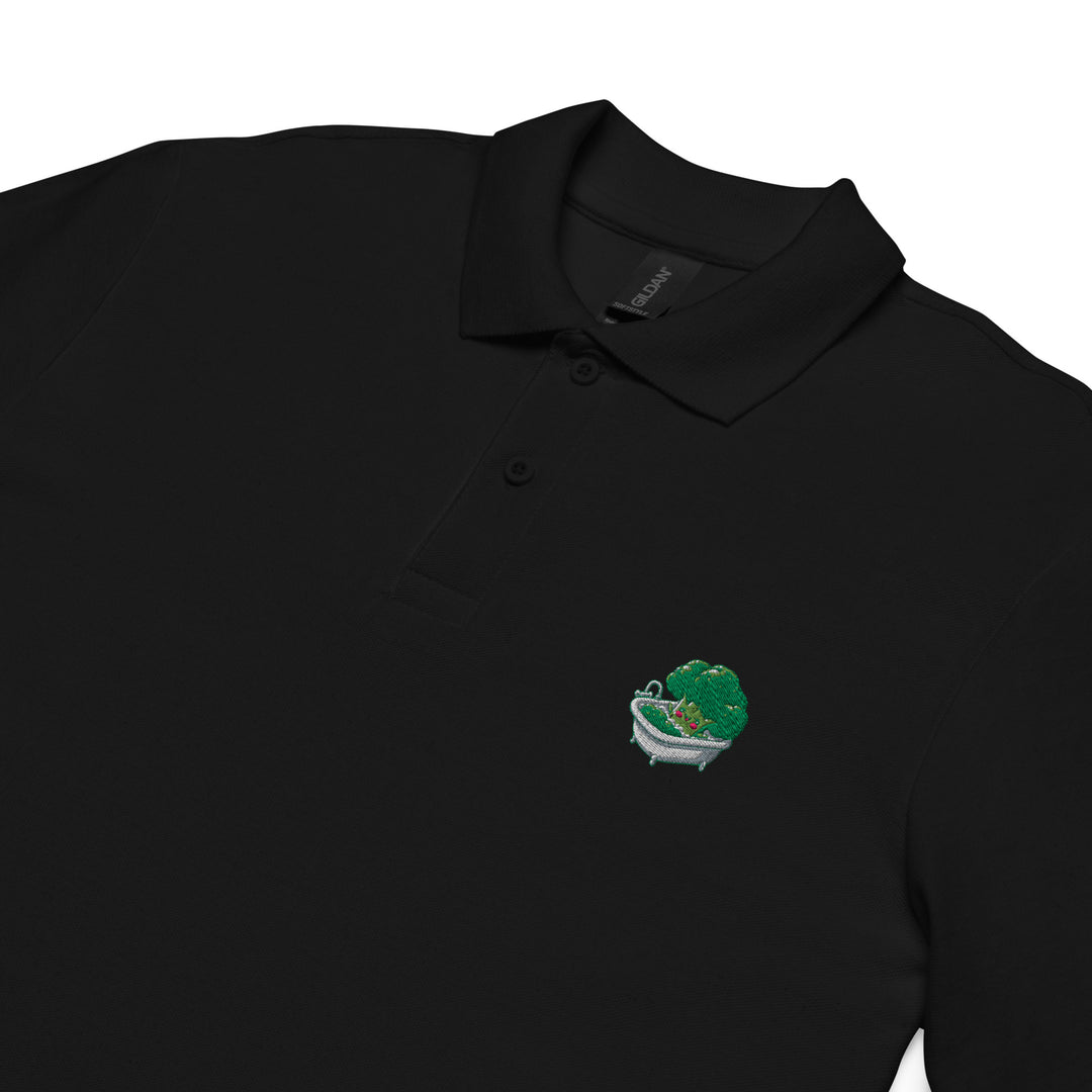 TheVeggieClub Heren Poloshirt van 100% Piqué Katoen met Geborduurd Broccoli B07 Logo – Zwart close-up detail