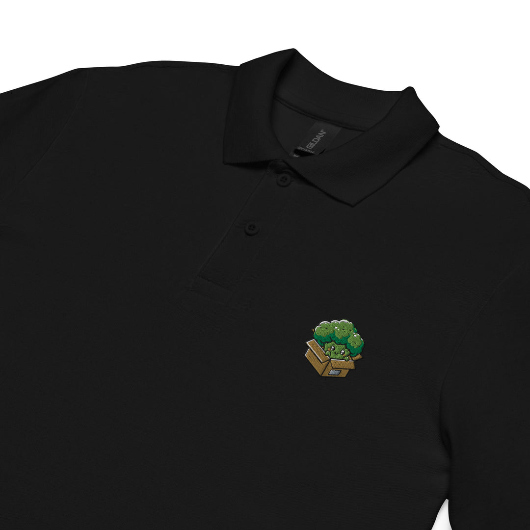 TheVeggieClub Heren Poloshirt van 100% Piqué Katoen met Geborduurd Broccoli B24 Logo – Zwart close-up detail