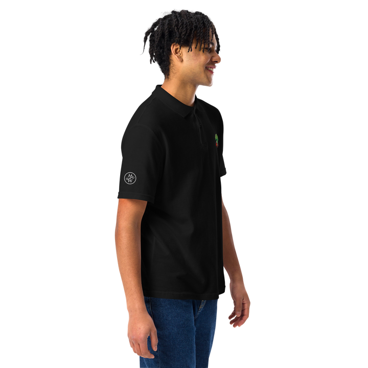 TheVeggieClub Duurzame Heren Fashion – Basic Piqué Poloshirt met geborduurd Broccoli logo B30 – Zwart zijkant met model