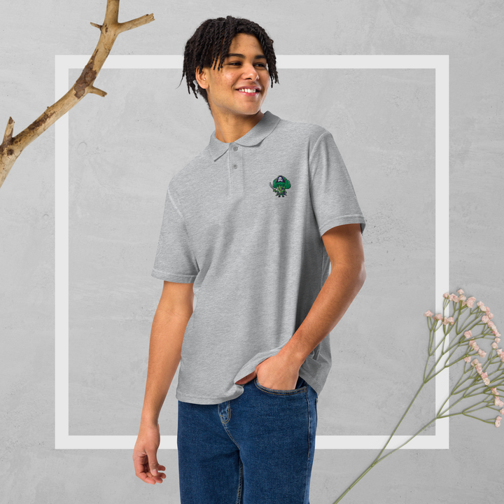 TheVeggieClub Duurzame Heren Fashion – Basic Piqué Poloshirt met geborduurd Broccoli logo B29 – Sport Grijs voorkant met model