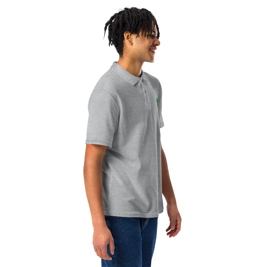 TheVeggieClub Duurzame Heren Fashion – Basic Piqué Poloshirt met geborduurd Broccoli logo B02 – Sport Grijs zijkant met model