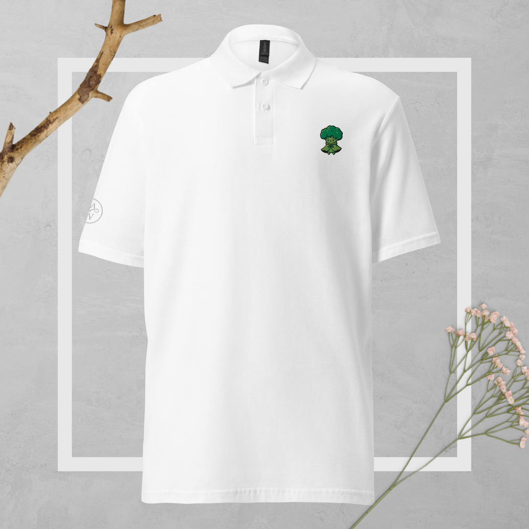 TheVeggieClub Duurzame Heren Fashion – Basic Piqué Poloshirt met geborduurd Broccoli logo B15 – Wit voorkant