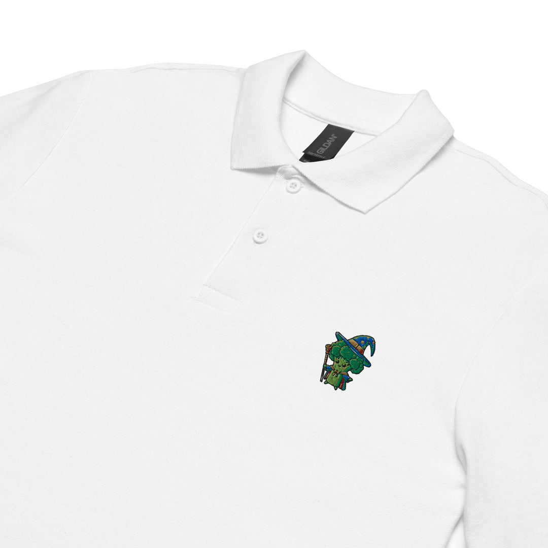 TheVeggieClub Heren Poloshirt van 100% Piqué Katoen met Geborduurd Broccoli B16 Logo – Wit close-up detail